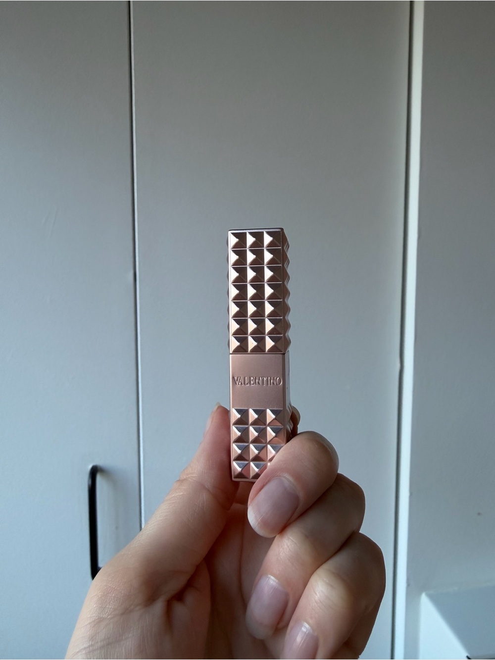 Valentino Spike Lip Balm 302R